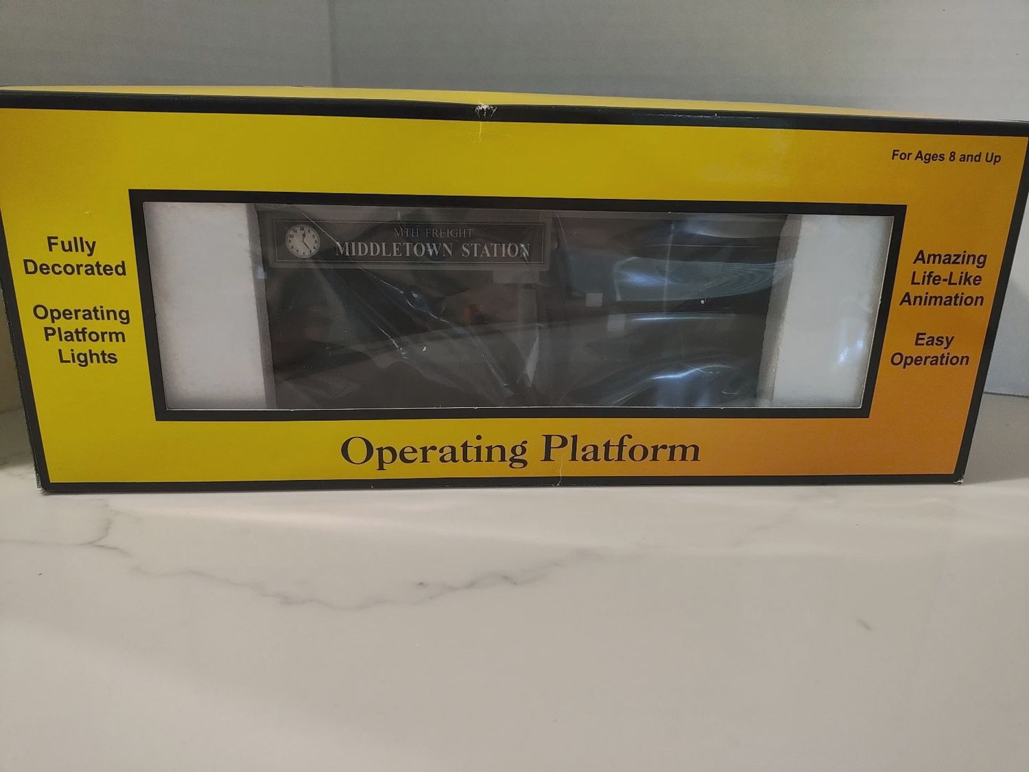 Used O MTH 30-9111 Operating Freight Station Platform