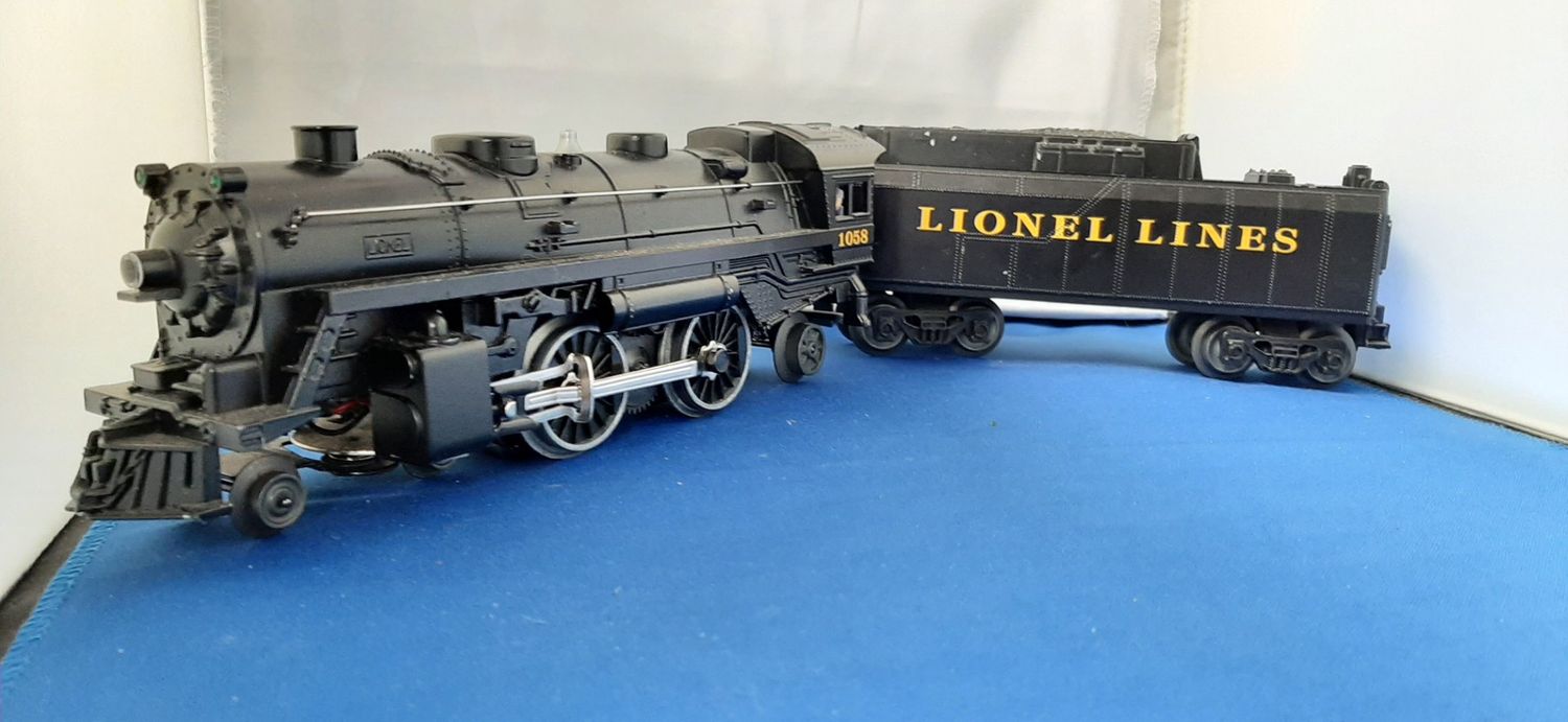 Used O Scale Lionel Lines Engine &amp; Tender #1058