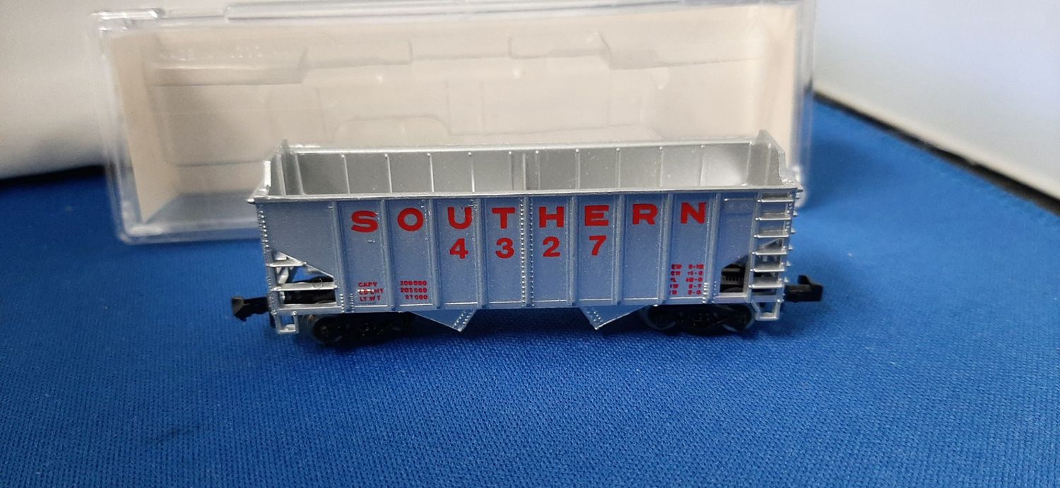 Used N Scale &quot;Southern&quot; Open Hopper Car #4327