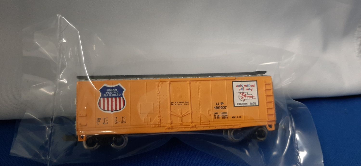 Used N Scale &quot;Union Pacific Railroad&quot; &quot;Cushion Ride&quot;  #160207