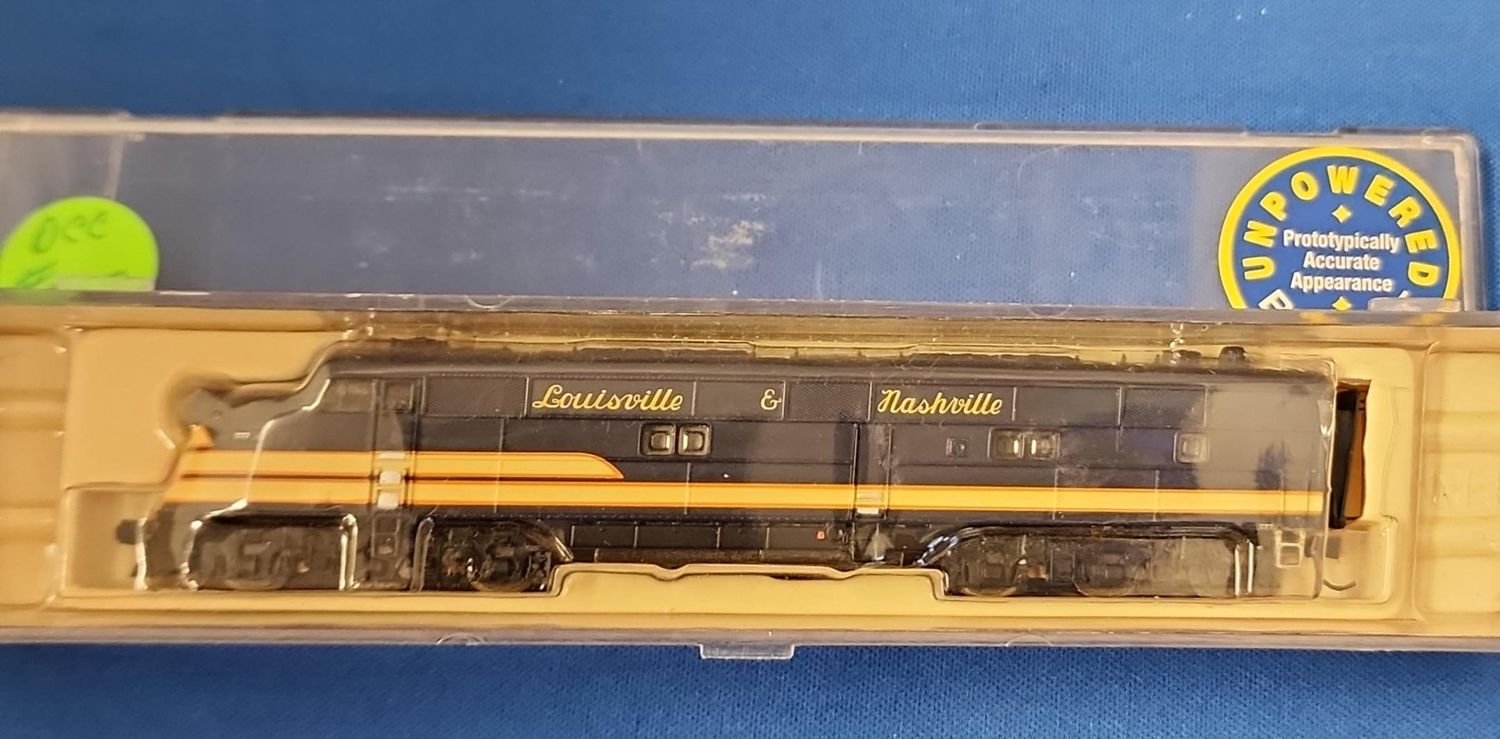 Used N Life-Like E6A Louisville &amp; Nashville DCC Road #777
