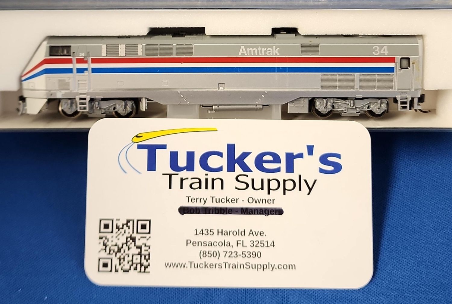 Used N Kato P42 Phase III Road #34 DCC