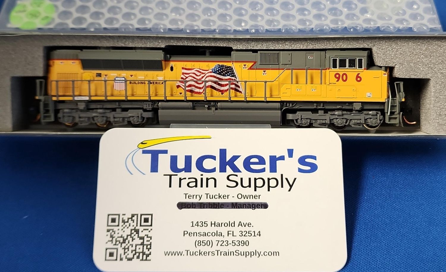 Used N Kato UP #9096 SD70ACe Locomotive w/DCC