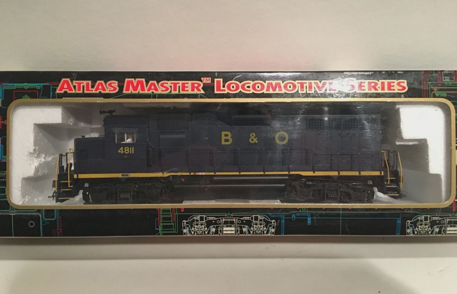 Used HO Atlas Master Locomotive 8950 GP-38 B&amp;O Road #4811