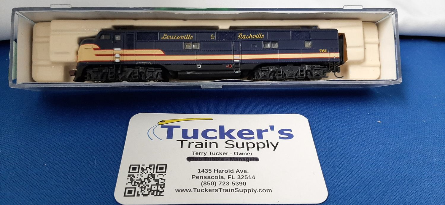 Used N Life-Like E7A 7026 L&amp;N Road #761 DCC Sound