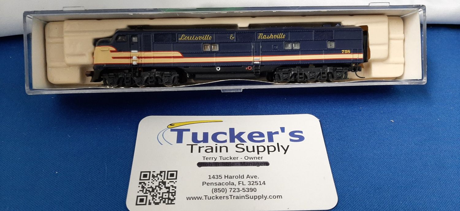 Used N Life-Like E7 L&amp;N Road #758 DCC Sound
