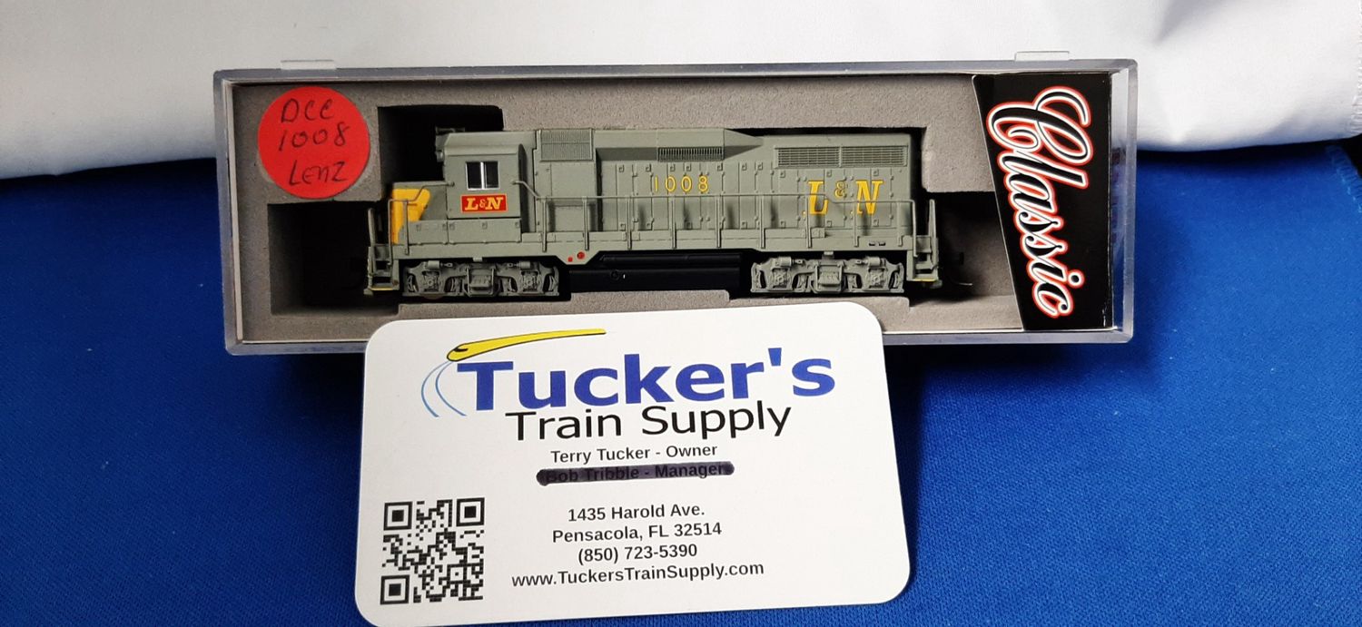 Used N Atlas 42916 GP-30 Phase 1 Road #1008 DCC