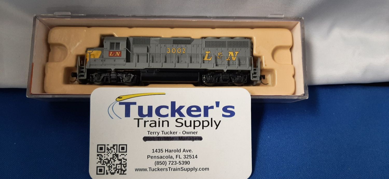Used N Atlas 48526 GP-40 L&amp;N Road #3002 DCC