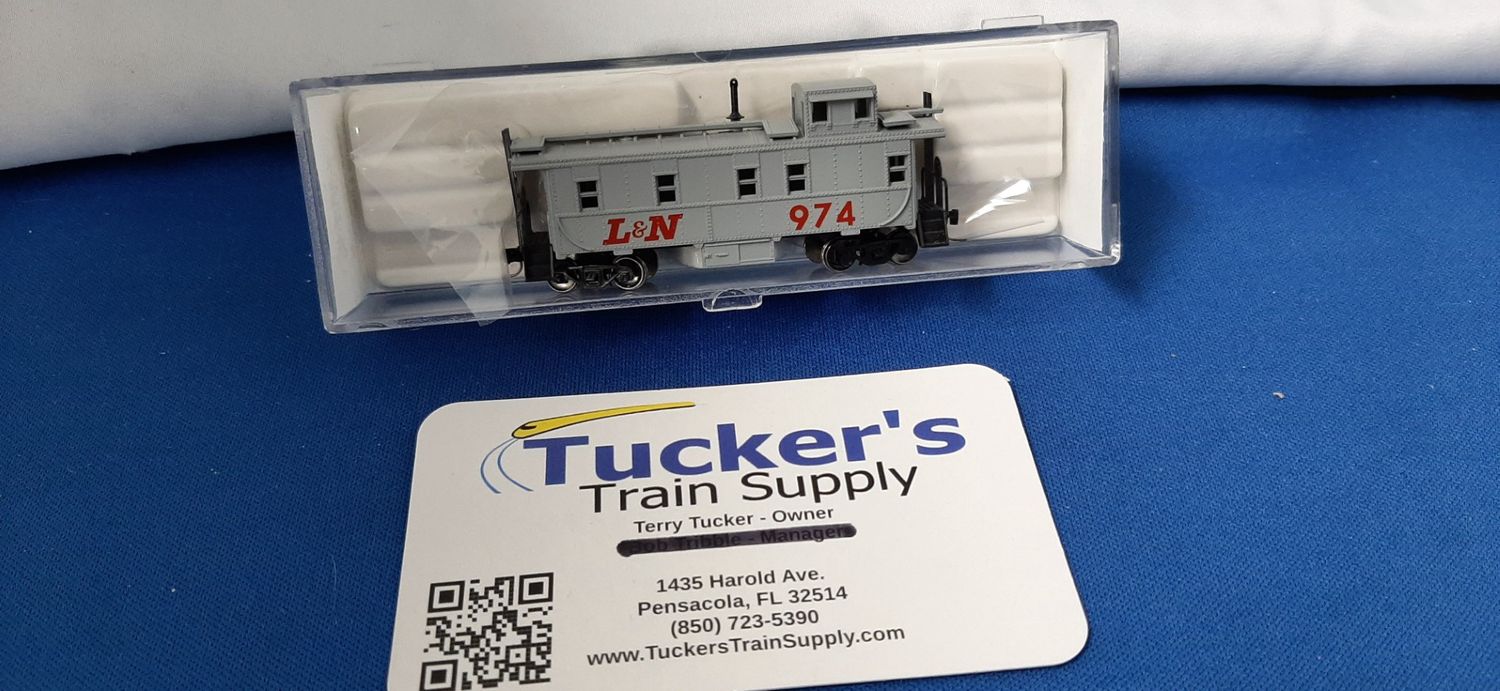 Used N Atlas 35665 Cupola Caboose L&amp;N Road #974