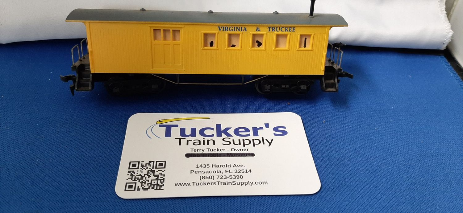 Used HO Mantua "Virginia &amp; Truckee" Passenger Car