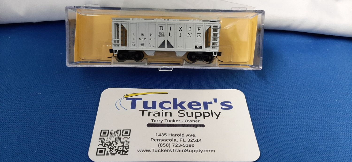 Used N Deluxe Innovations L&amp;N 74021 2-Bay Covered Hopper Road #38328