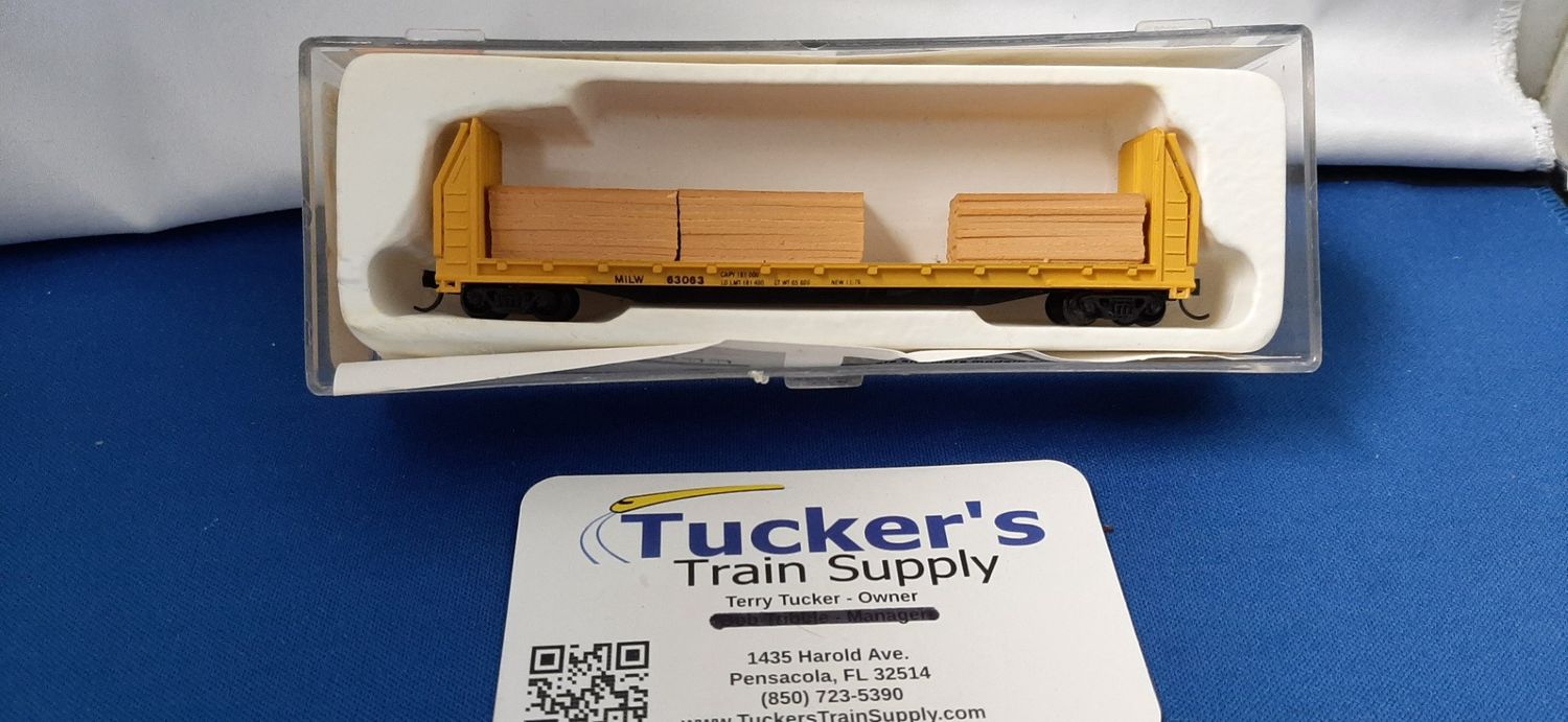 Used N Con-Cor 0001-01231G 60' Bulkhead Flat w/Center beam "Milwaukee Road" Road #63063