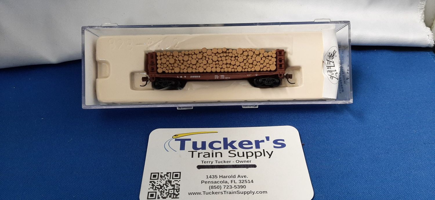 Used N Atlas 38421 GSC Pulpwood Flatcar w/Load L&amp;N Road #20500