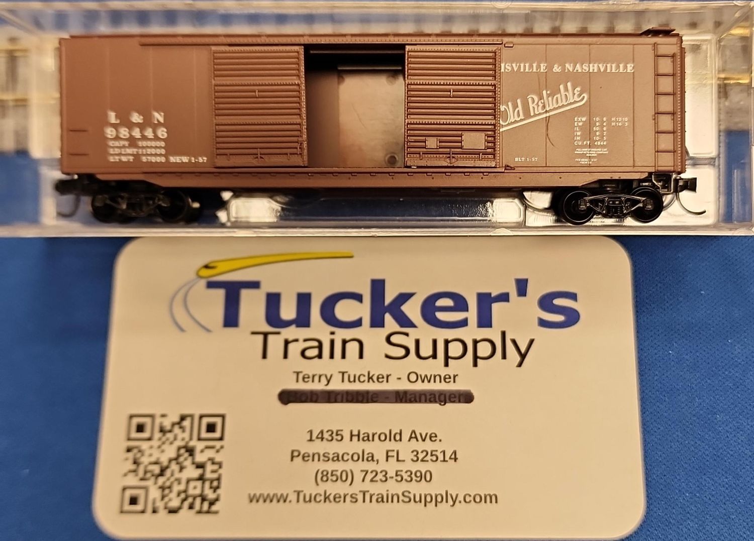 Used N Micro-Trains L&amp;N/The Old Reliable Boxcar Road #98446