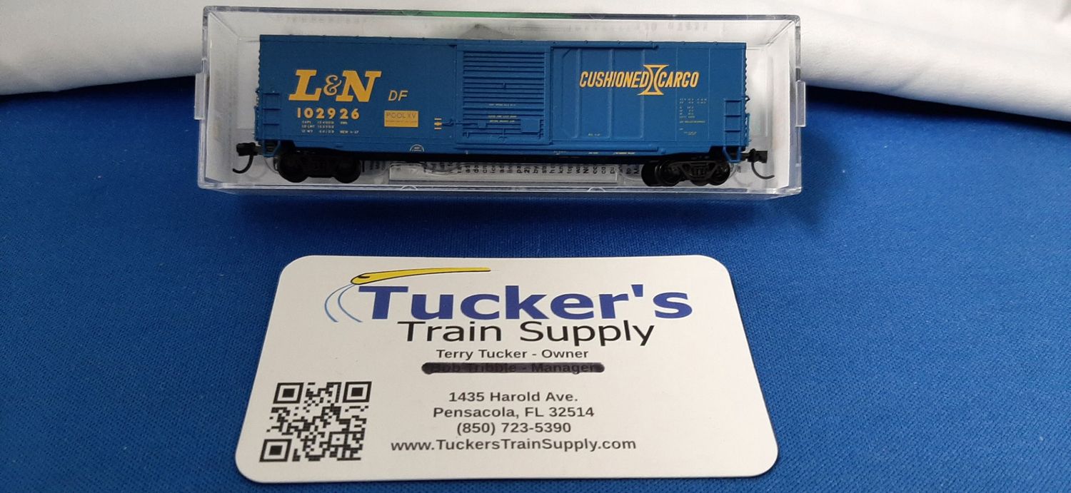 Used N Micro-Trains 07800140 L&amp;N 50' Auto Boxcar DD &amp; End Door Road #102926