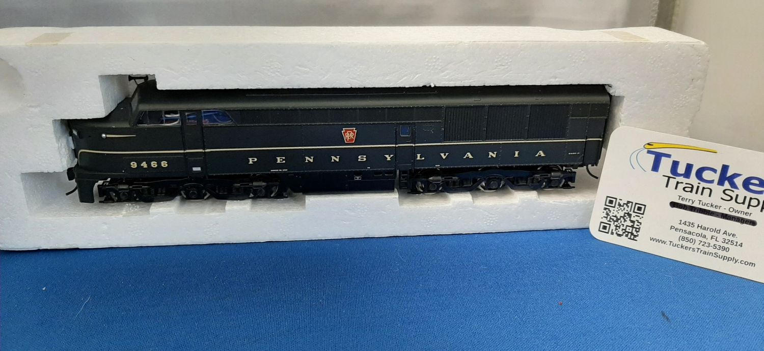 Used HO Walthers Proto 1000 Series PRR Road #9466 &amp; #9466B