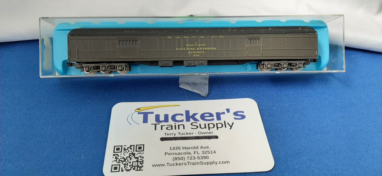 Used N Con-Cor REA 80' Santa Fe Baggage Car Road #1849