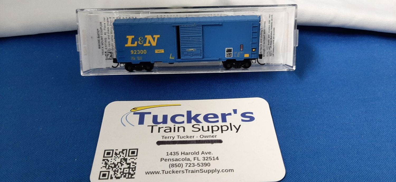 Used N Micro-Trains 02000000 L&amp;N 40' Standard Single Door Boxcar Road #92300
