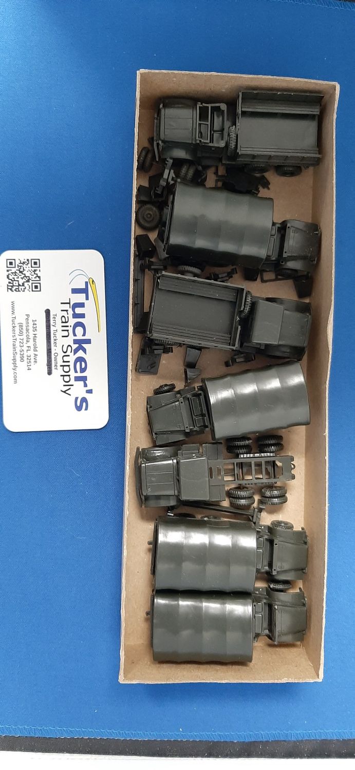 Used HO Military Trucks (7-Pack)