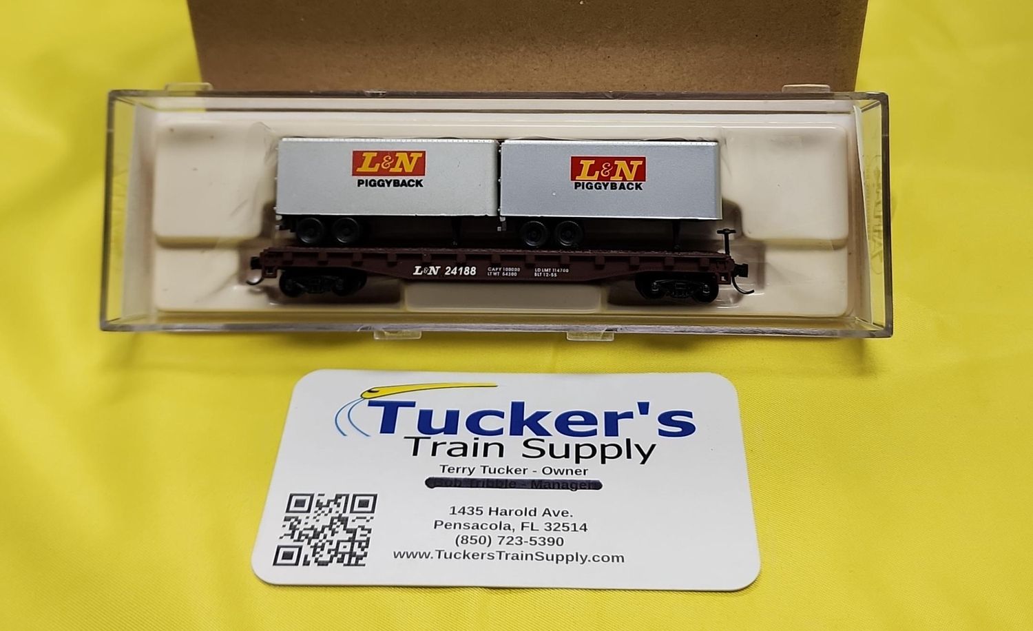 Used N Atlas 50' Piggyback Flat Car w/ 2 (24' Trailers) Road #24188