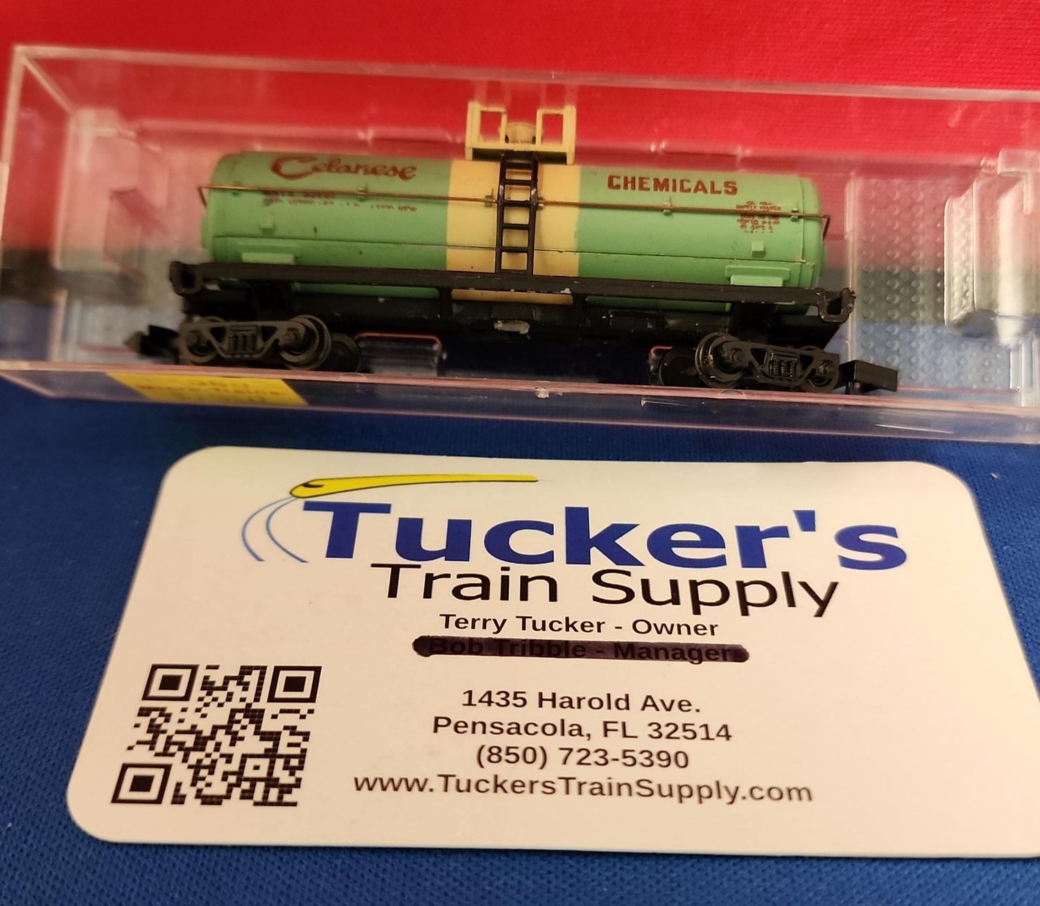 Used N Unknown Single Dome Tank Car "Celanese Chemicals" Road #GATX 33661