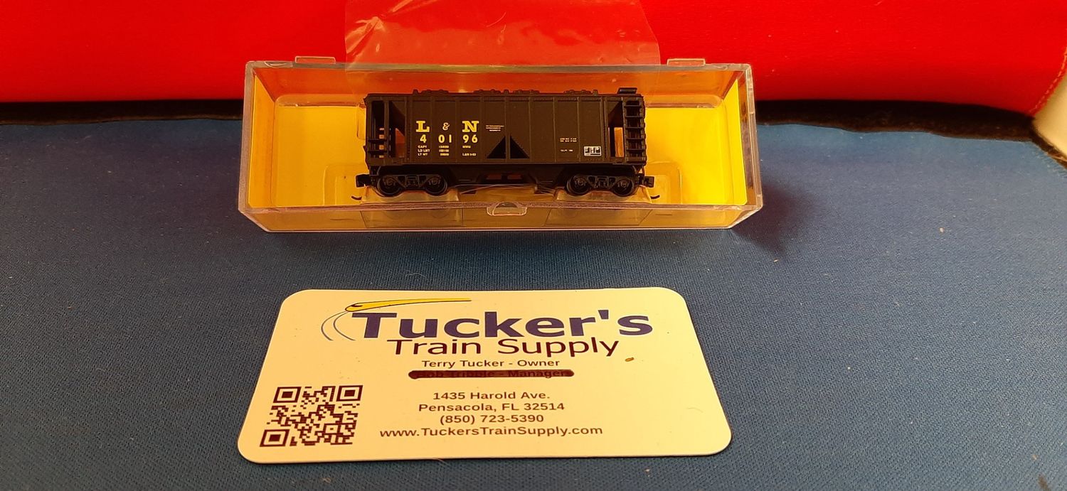 Used N Deluxe Innovations L&amp;N 2-Bay Covered Hopper Road #40196