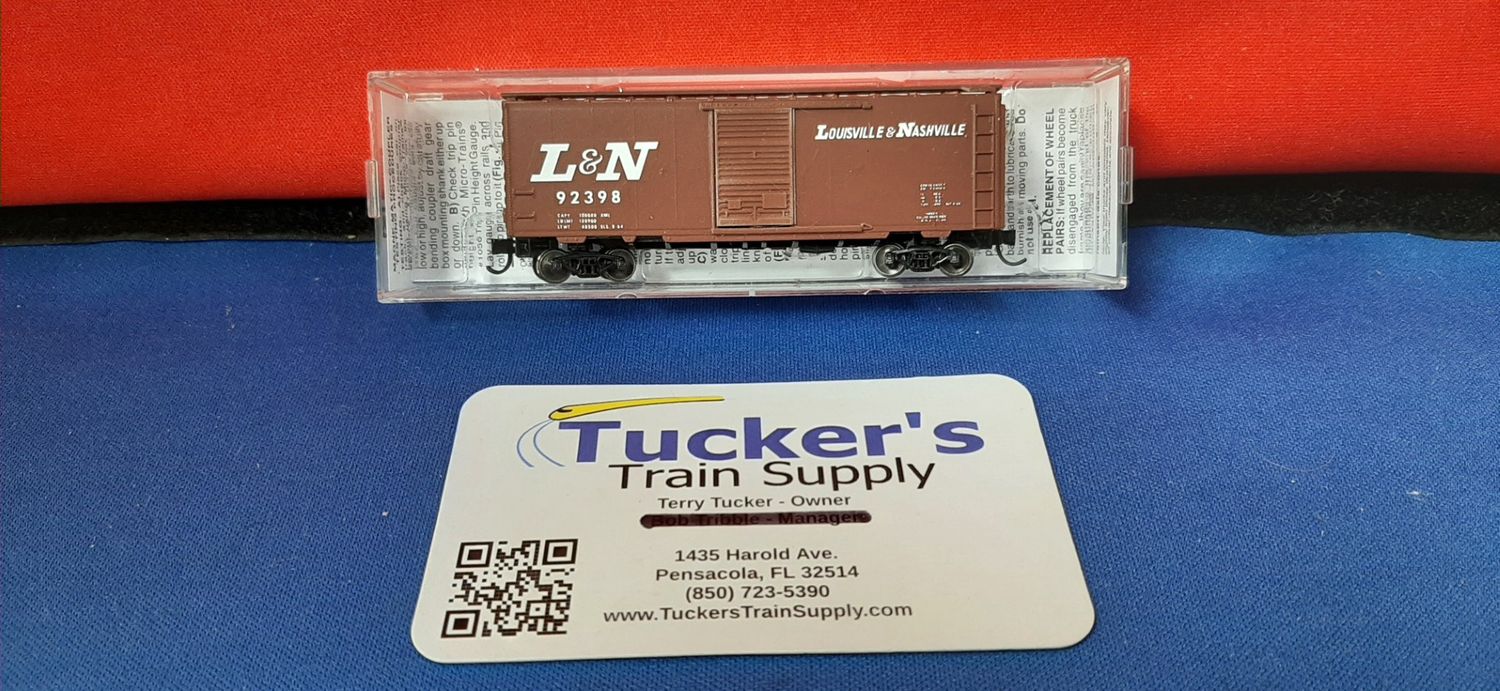 Used N Micro-Trains L&amp;N 40' Boxcar Road #92398