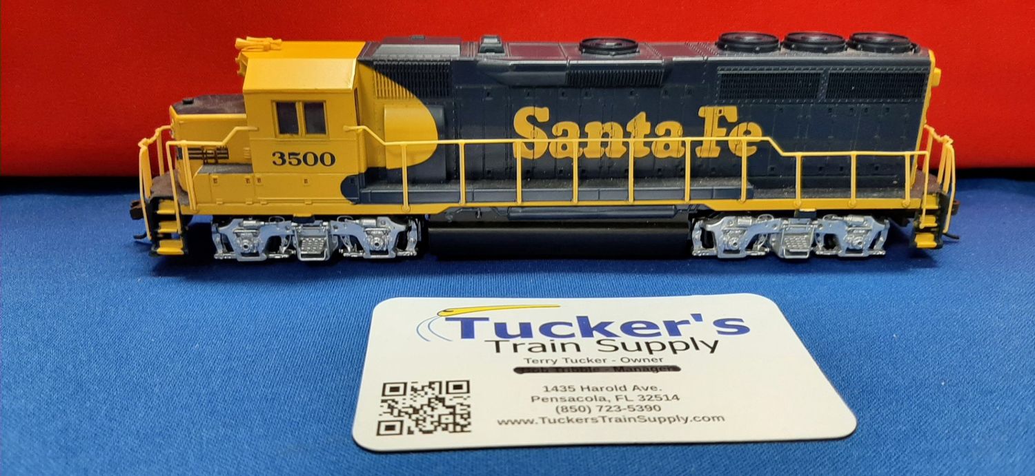 Used HO Bachmann Santa Fe Locomotive #3500