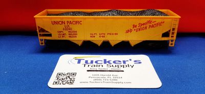 Used HO "Union Pacific" 4-Door Hopper w/ Load #62040