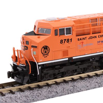 Kato N 176-8961 ES44AC CP Hapag-Lloyd #8781