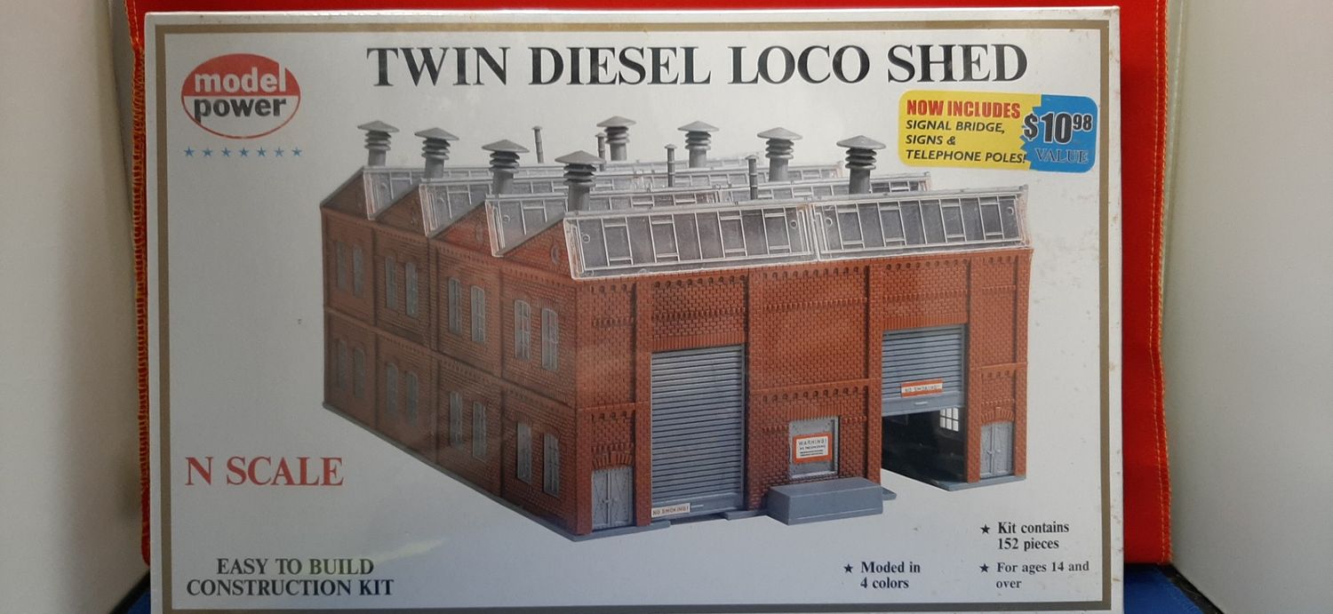 Model Power N Scale Twin Diesel Loco Shop #1550