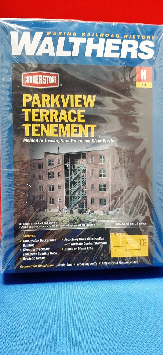 Walthers N Parkview Terrace Tenement