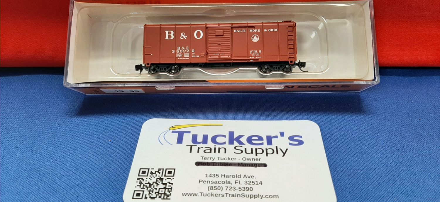 Fox Valley N 30307 Late Billboard Wagon Top w/Flat Door B&amp;O Road #380220