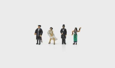 Woodland HO 2866 Historical Figures (4-Pack)