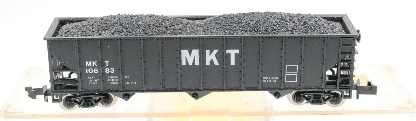 Used N Atlas 3 Bay Coal Hopper w/Load Road #MKT 10683