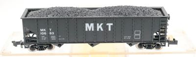 Used N Atlas 3 Bay Coal Hopper w/Load Road #MKT 10683