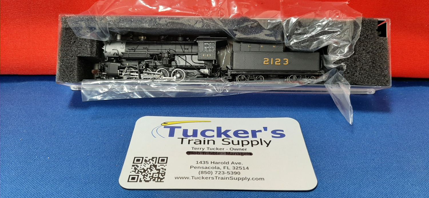 Used N Walthers 0-8-0 Steam Locomotive Road #2123 (Wrong Box)