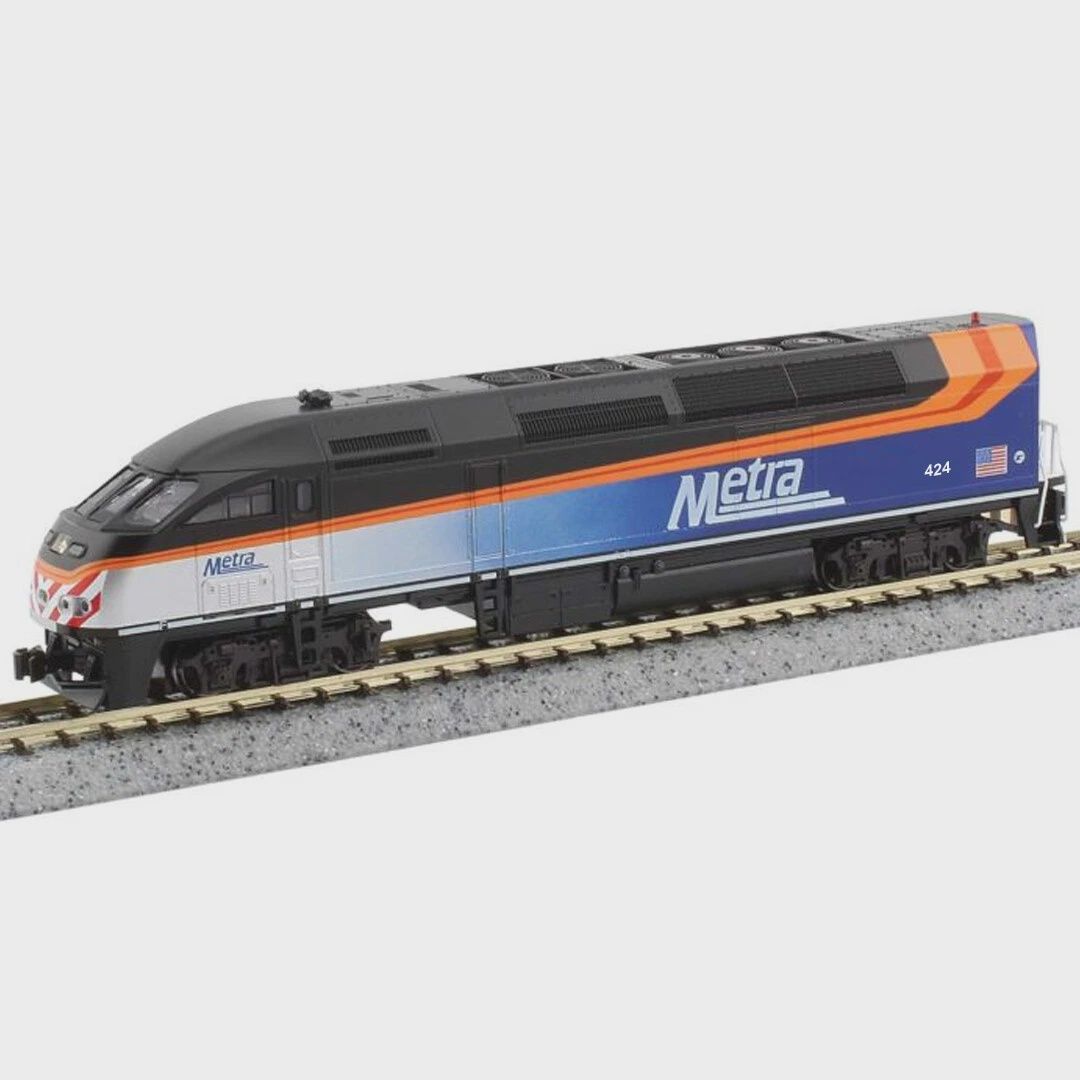 Used N Kato 176-6124 MP36PH Road # 424 Chicago Metra