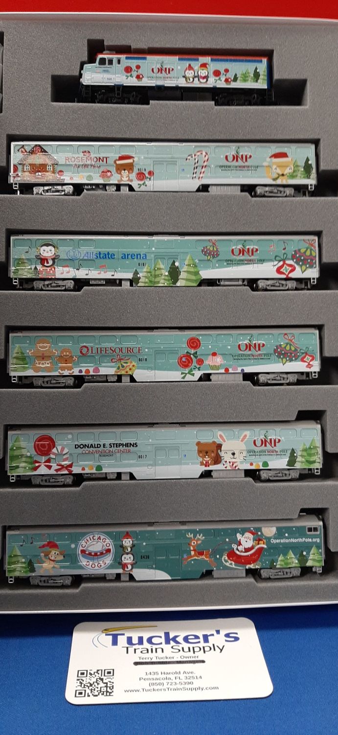 Used N Kato 106-2017 2017 Operation North Pole Christmas Train 6 Unit Set