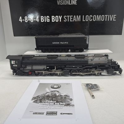 Used O Lionel 2331250 Legacy #4014 UP Big Boy 4-8-8-4 Steam Engine w/Oil Tender