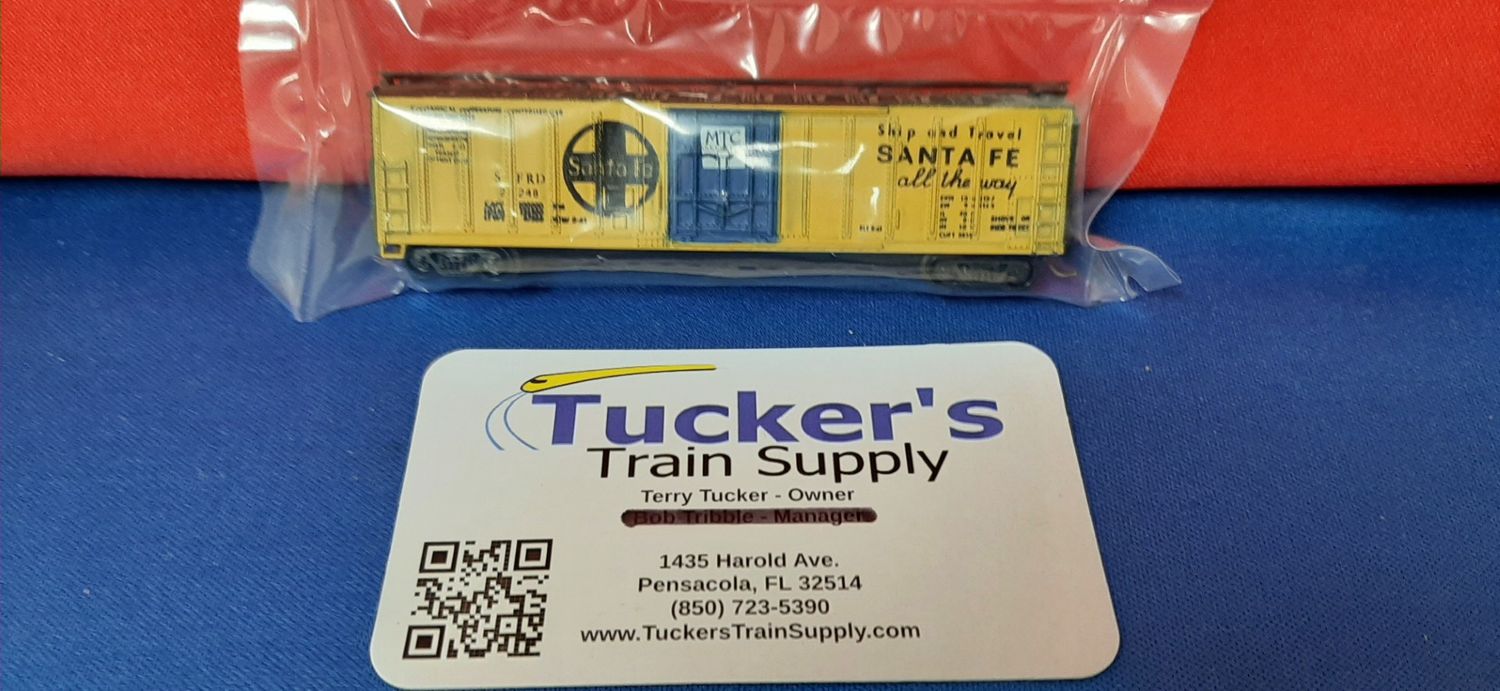 Used N Atlas 52' Boxcar Santa Fe w/MTC Blue Door Road #SFRD 2248