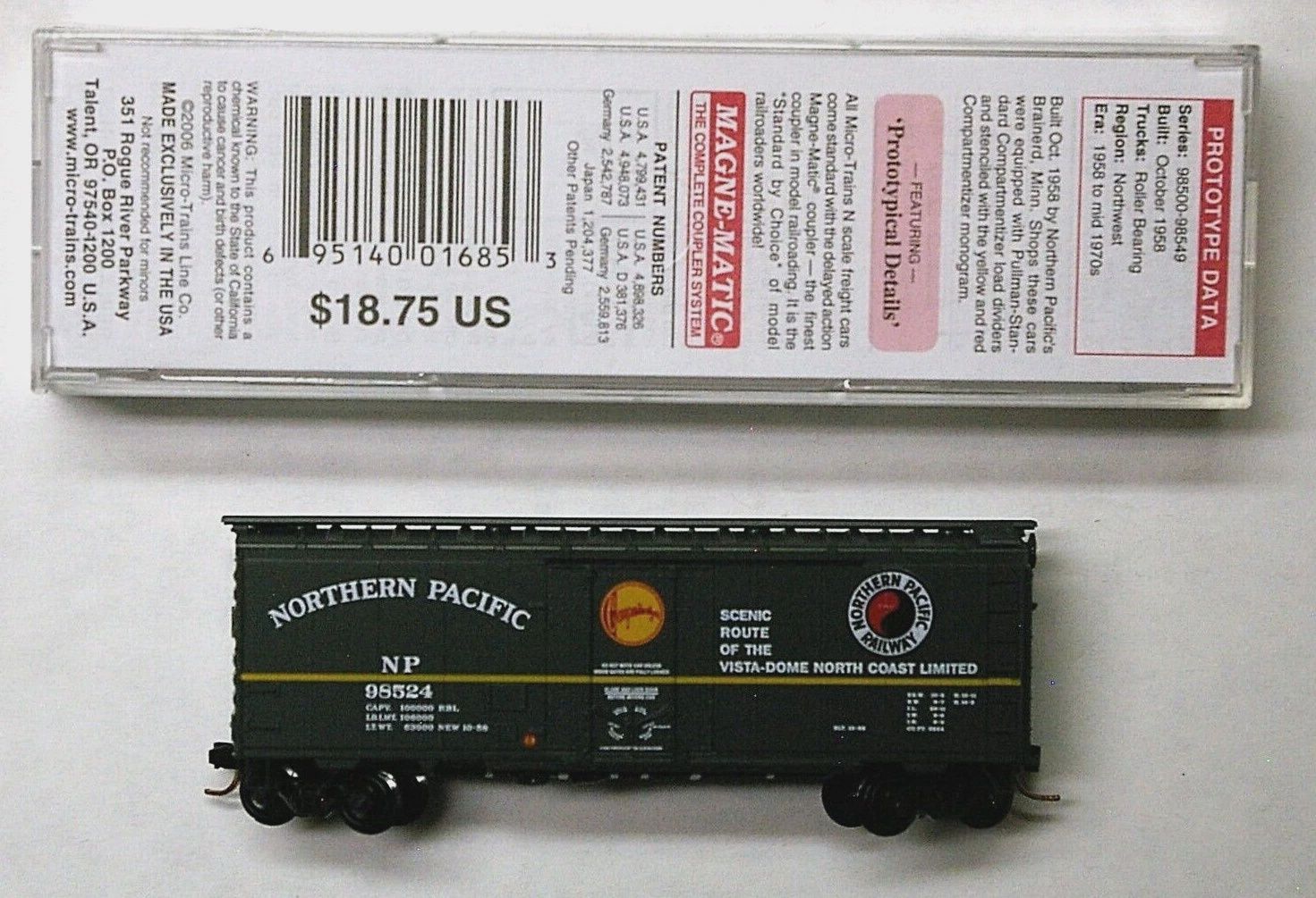 Used Micro-Trains 02100170 Northern Pacific NP 98524 40' Plug Door Boxcar