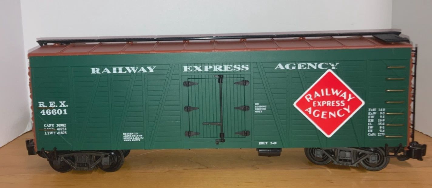 Used #1 Gauge Aristo-Craft ART-46601 REA Reefer Car