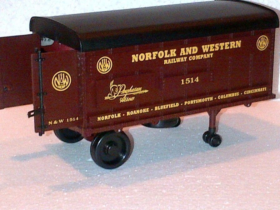 Used #1 Aristo-Craft ART-46514 Piggyback Flatcar w/2 Trailers