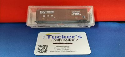 Used N Micro-Trains 50' Boxcar Southern Road #531487 (C7)