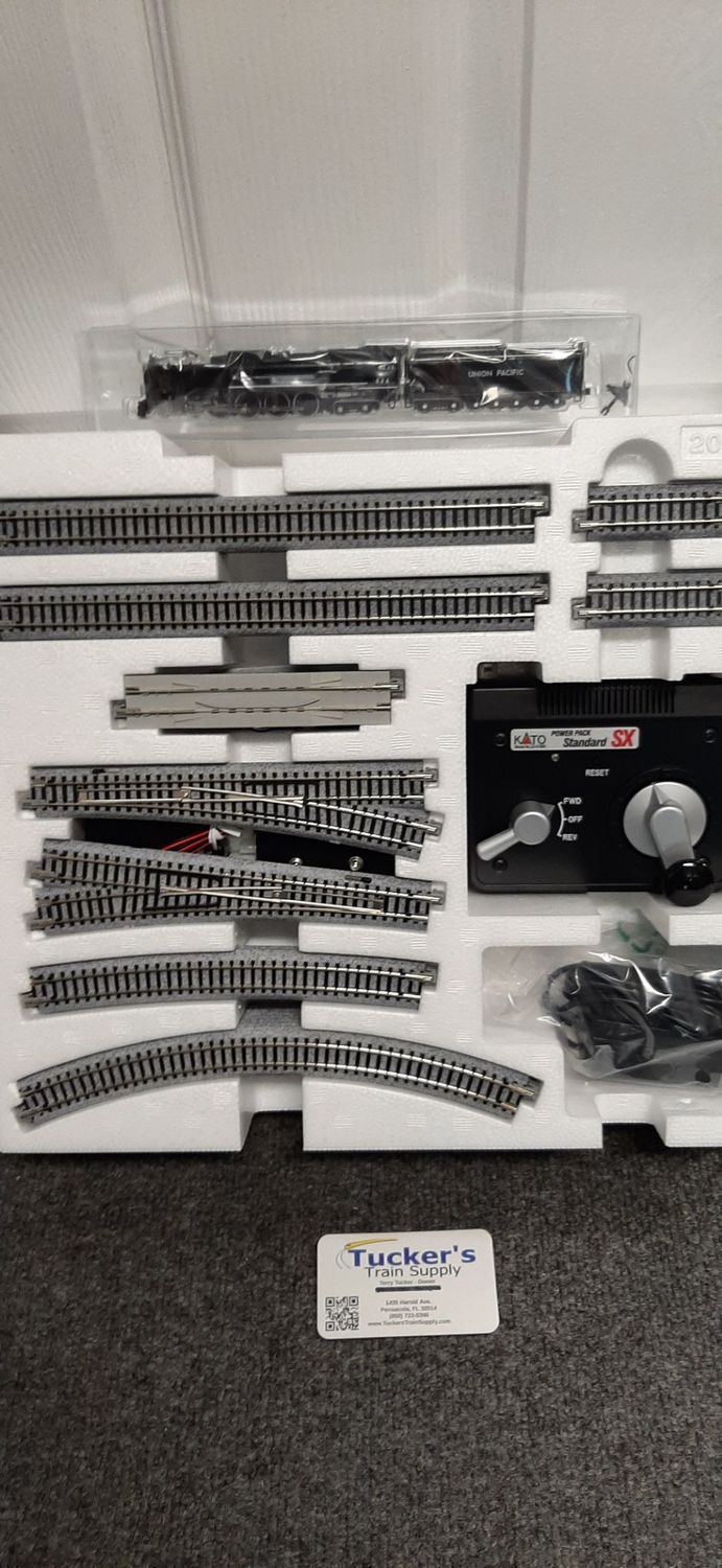 Kato N 107-0002 M2 Steam Locomotive Set w/FEF #844