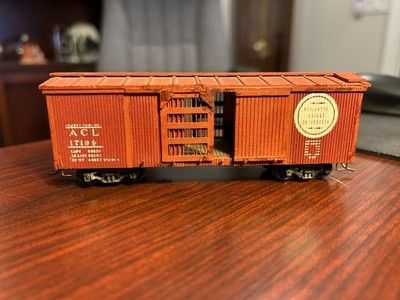 Vintage HO Scale Double Door Box Car A.C.L. Atlantic Coast Dispatch 17199 (C6)