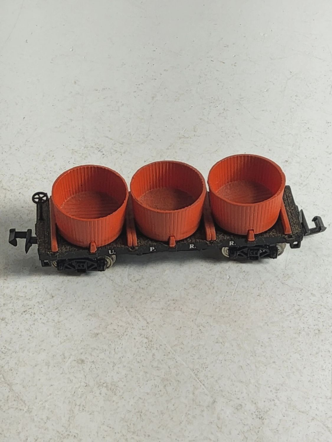 Used N Bachmann UPRR Flatcar w/Load Water Tanks
