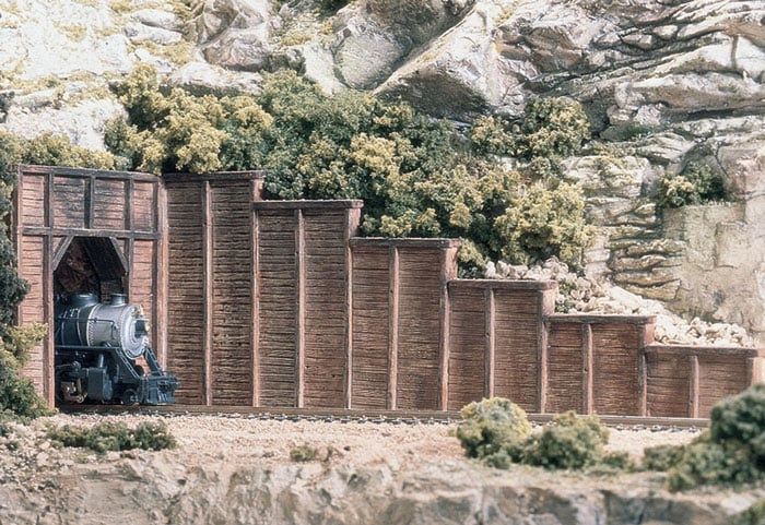 Woodland N C1160 Retaining Walls 6 "Timber" Sections