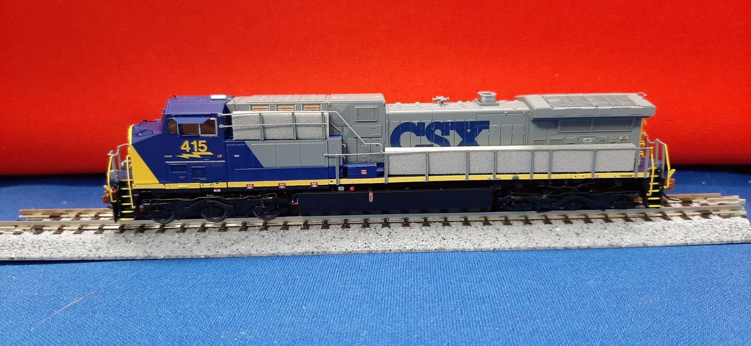Used N Scaletrains SXT40647 GE AC4400CW CSXT #415
